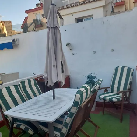 Cuesta Del Tajillo Apartment *