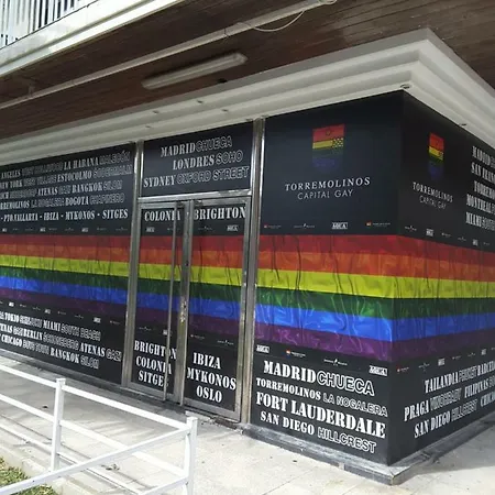 Cuesta Del Tajillo アパート トレモリノス